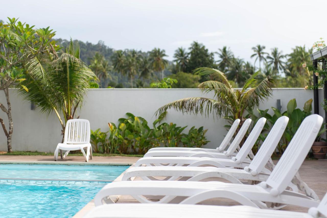 Riverra Inn Langkawi Kuah Εξωτερικό φωτογραφία